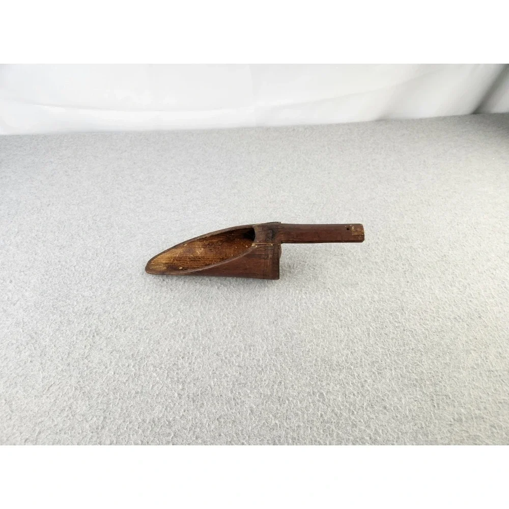 Vtg Primitive Wooden Bamboo? Farm Scoop Spoon Merchant Shovel Rustic * Damaged *